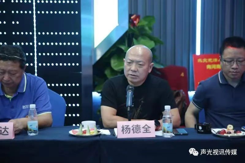 ZOBO卓邦董事長(zhǎng)張新峰作為聲光視訊行業(yè)聯(lián)盟代表趕赴災(zāi)區(qū)，傳遞愛(ài)心